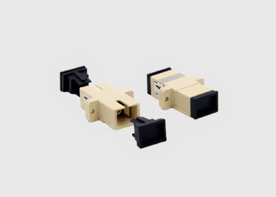 De enige Adapter van de de Vezel Optische Kabel van Sc UPC van de Wijze Simplexkleur Beige met Flenzen