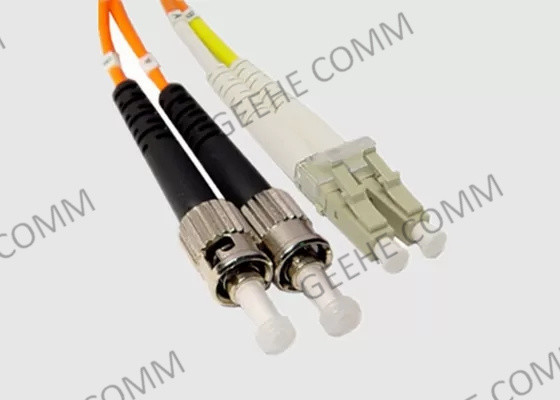 Pvc-Jasje 1m LC aan ST Multimode Duplexkabel van het Vezel Optische Flard