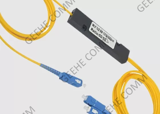 Openlucht blockless 1.5M SC/APC Splitser 2 van de Vezel Optische Kabel in uit