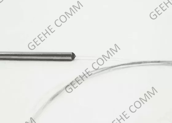 Enig Venster 900μM Koppeling van de de Vezel de Optische Kabel van OM4 1x3