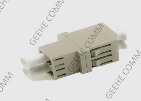 De HEREN LC UPC Duplex Beige OM3 Vezel Optische Kabeladapter met Flenzen