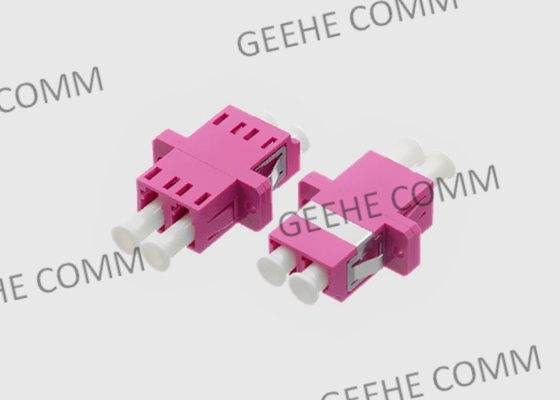 LC/UPC de Adapter Duplexheren OM4 van de vezel voorzagen de Optische Kabel de Vezel van Violet Mikrolink van een flens OM4