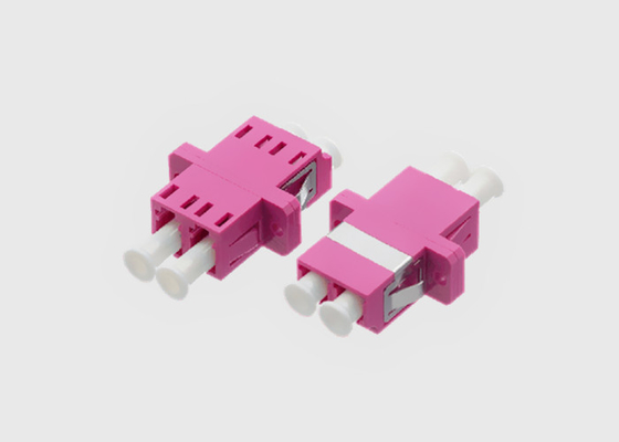 LC/UPC de Adapter Duplexheren OM4 van de vezel voorzagen de Optische Kabel de Vezel van Violet Mikrolink van een flens OM4